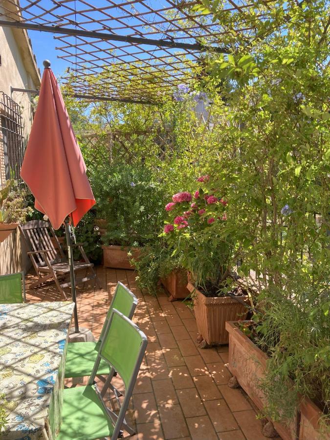 Hostal La Casina Delle Rondini Corsanico-Bargecchia Exterior foto