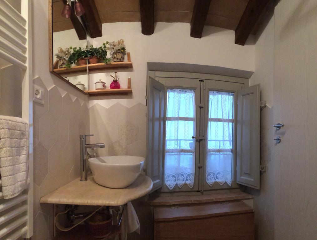 Hostal La Casina Delle Rondini Corsanico-Bargecchia Exterior foto