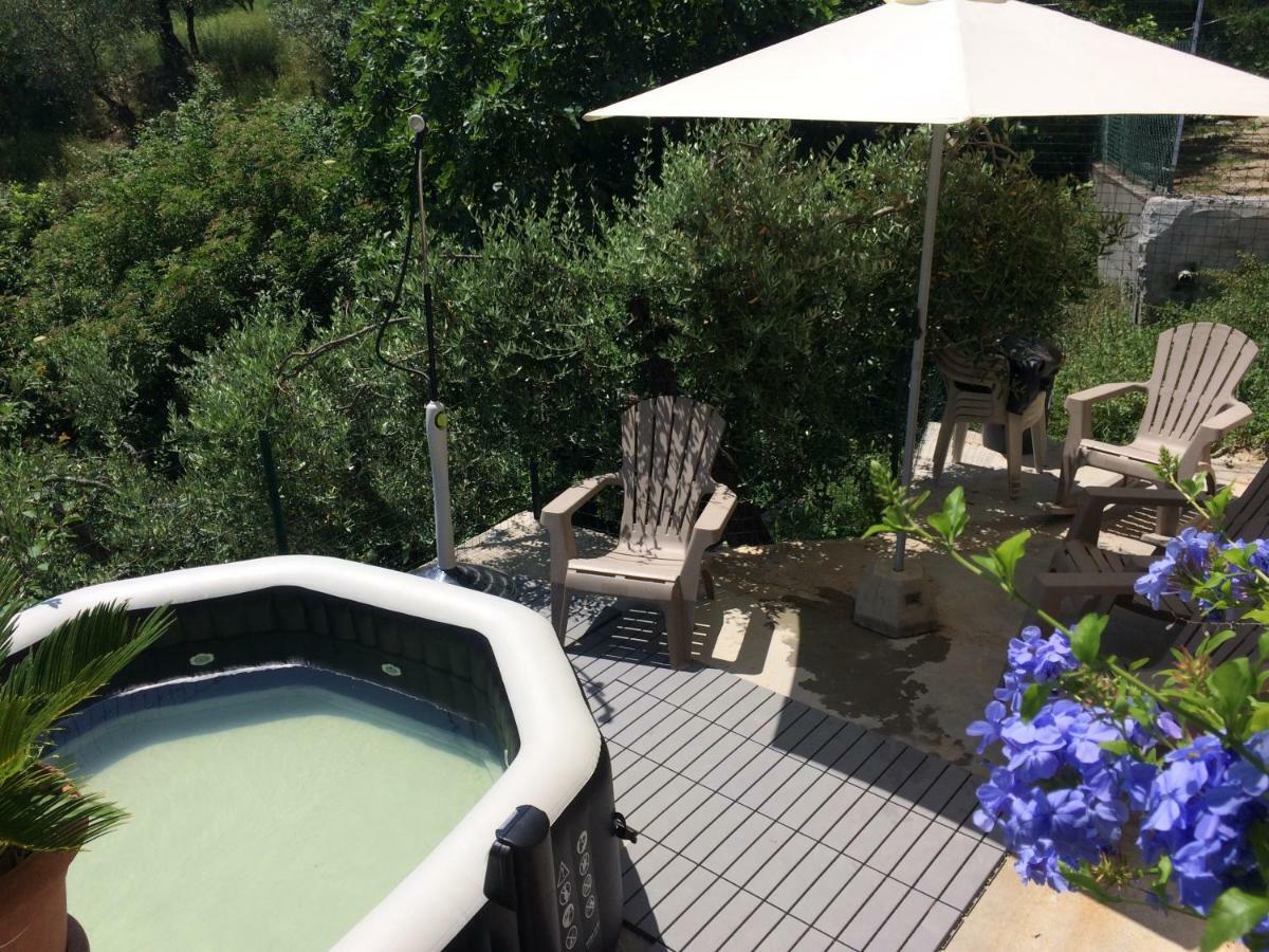 Hostal La Casina Delle Rondini Corsanico-Bargecchia Exterior foto