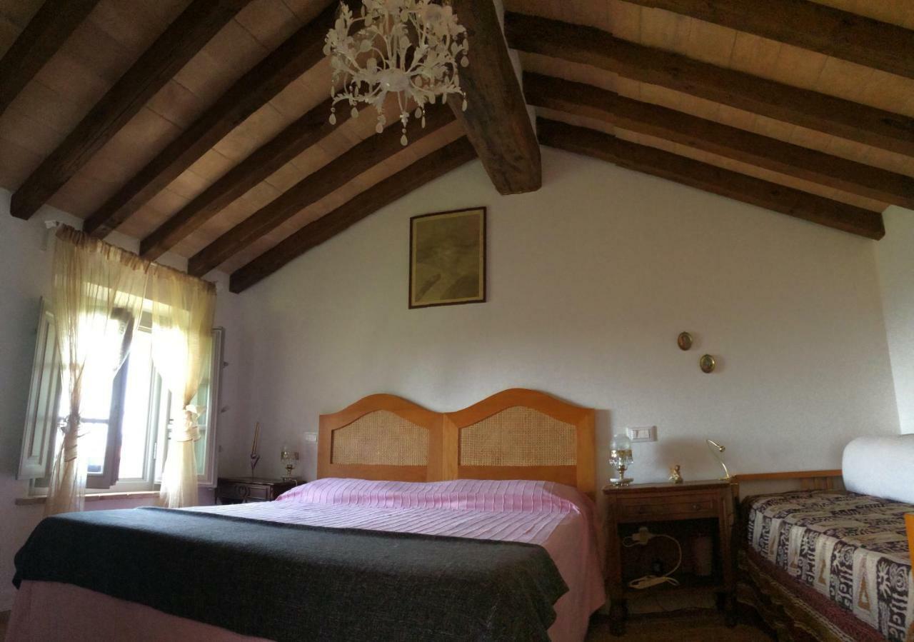 Hostal La Casina Delle Rondini Corsanico-Bargecchia Exterior foto