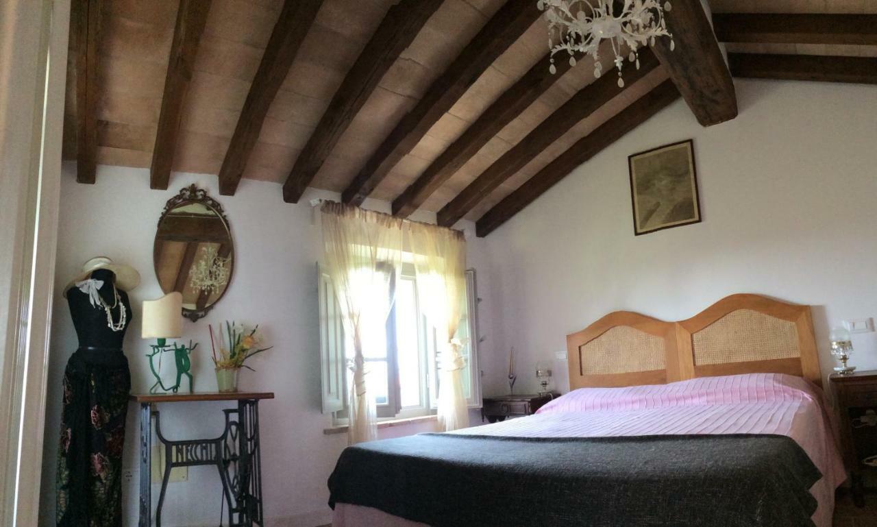 Hostal La Casina Delle Rondini Corsanico-Bargecchia Exterior foto